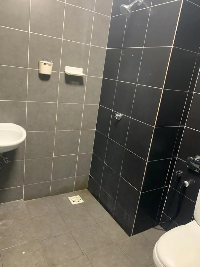 Rantissi Homestay The Zizz Damansara North Petaling Jaya Apartment