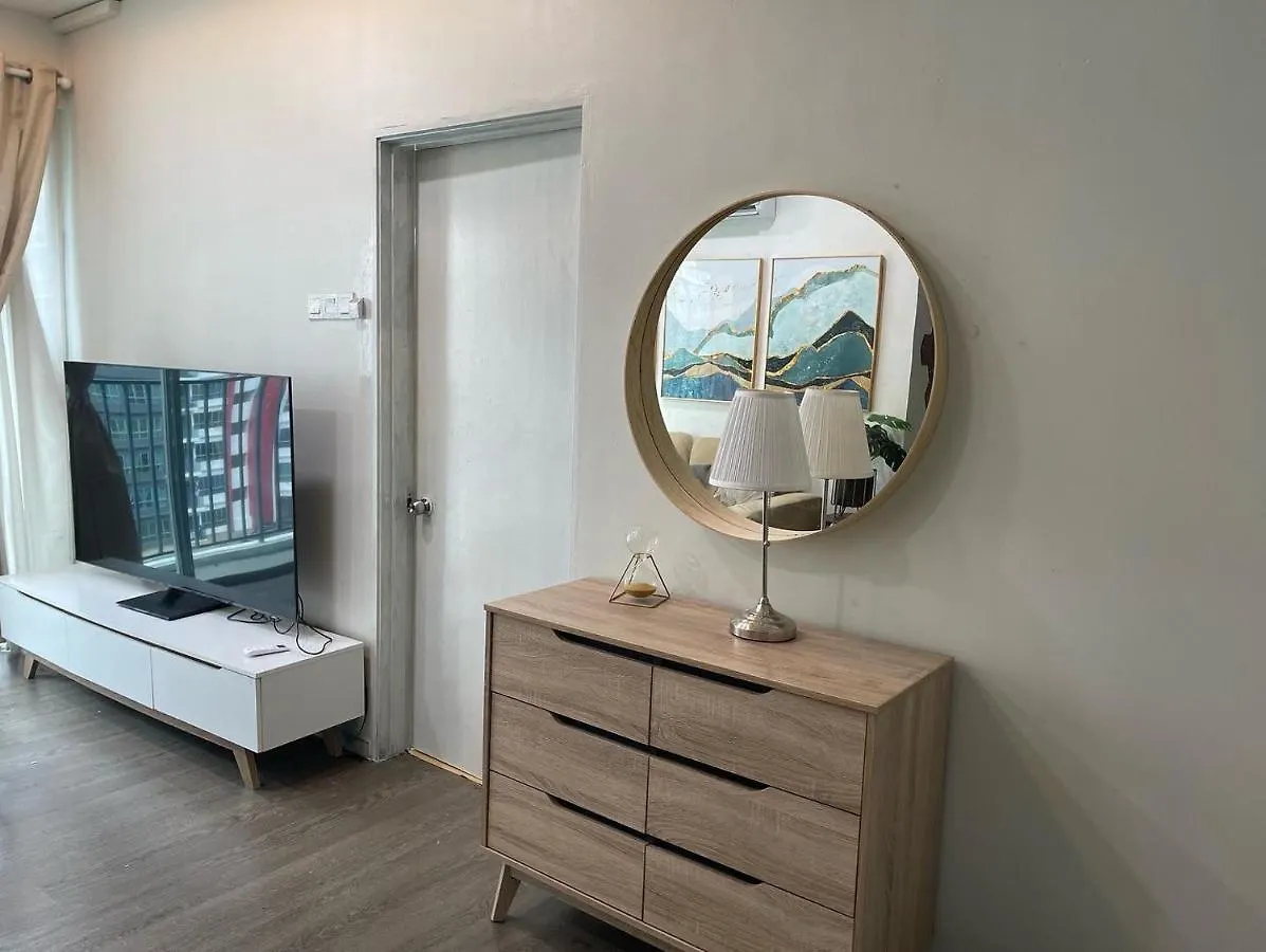 Rantissi Homestay The Zizz Damansara North Petaling Jaya Apartment
