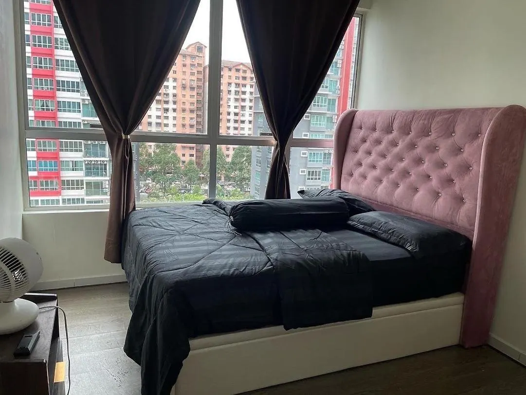 Rantissi Homestay The Zizz Damansara North Petaling Jaya Apartment