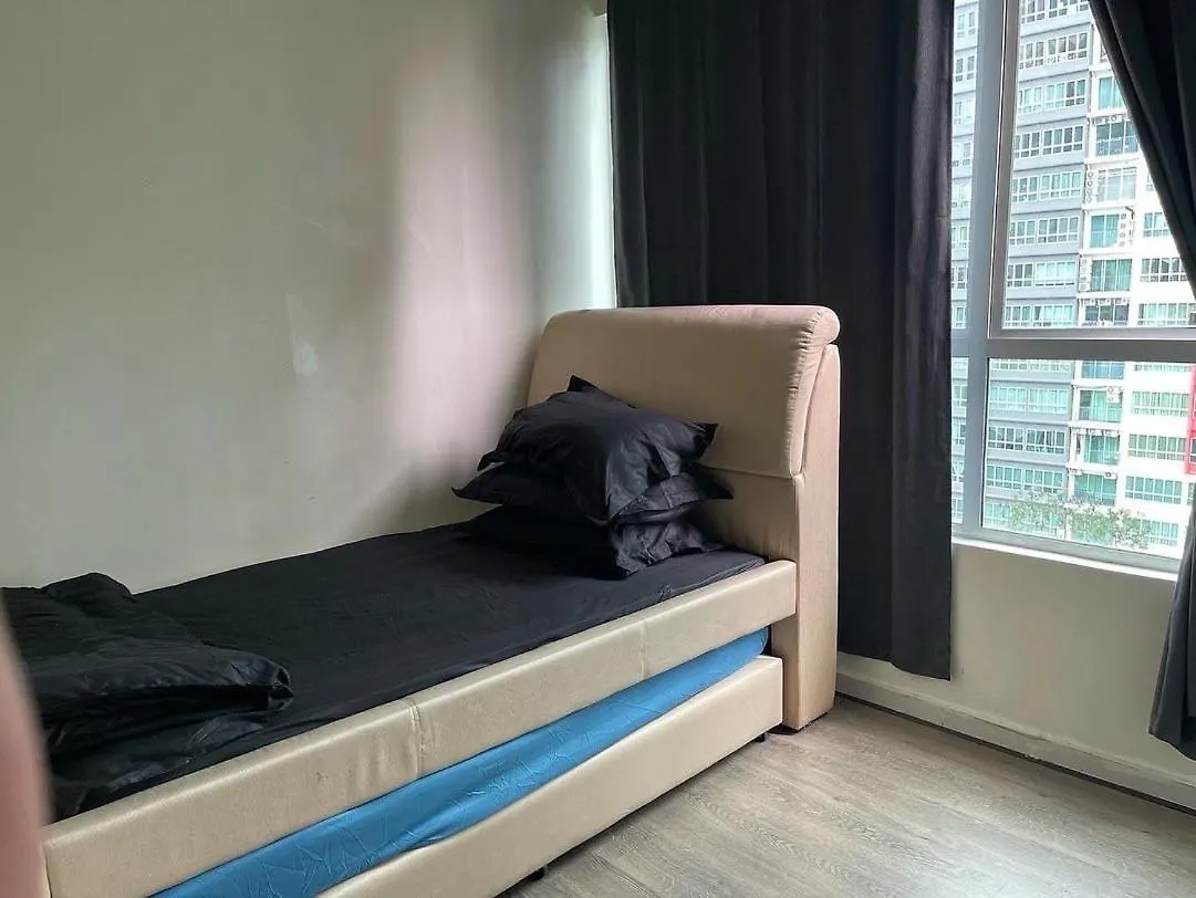 Rantissi Homestay The Zizz Damansara North Petaling Jaya